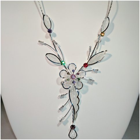 Flower Drop Necklace in Silver Tone.